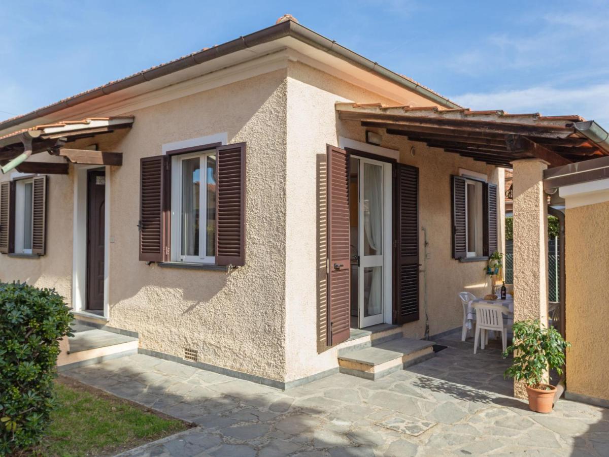 Villa Locazione Turistica Francesca Marina di Pietrasanta Esterno foto